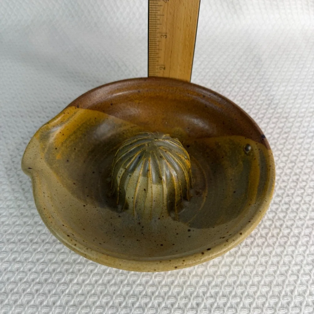 Artisan Handmade Ceramic Citrus Juicer Earthy Glazed Stoneware Pour Spout 6in